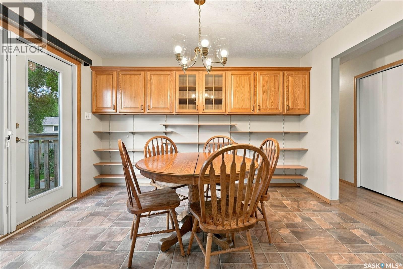 843 N McIntosh STREET - Image 17