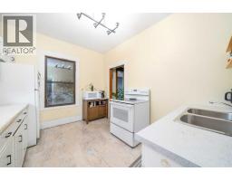 Recreational, Games room - 437 1 Avenue Nw, Medicine Hat, AB T1A6R9 Photo 11