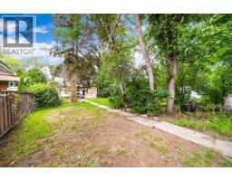 437 1 Avenue Nw, Medicine Hat, AB T1A6R9 Photo 37