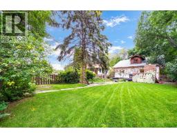 437 1 Avenue Nw, Medicine Hat, AB T1A6R9 Photo 38