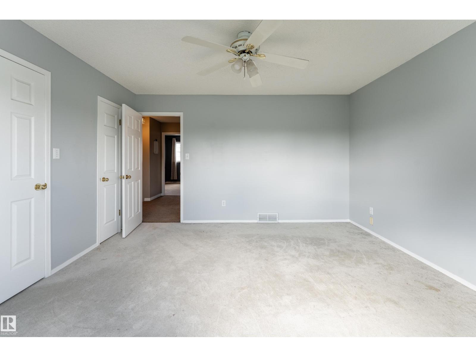 #15 10 CRANBERRY DR - 13