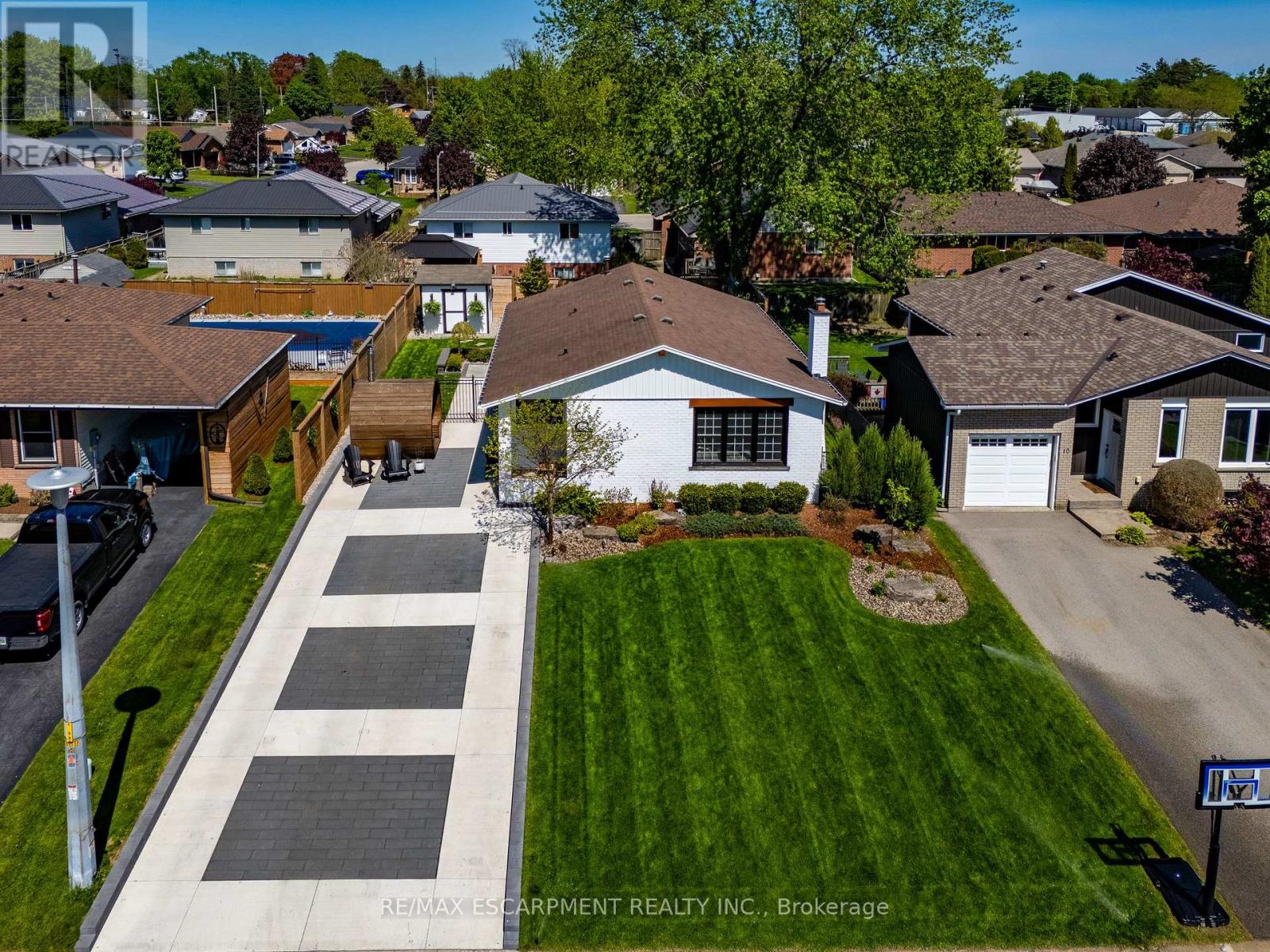 12 WESTDALE AVENUE, Norfolk (Port Dover) — photo 3