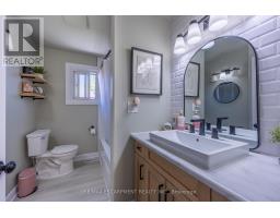12 Westdale Avenue, Norfolk, ON N0A1N4 Photo 15