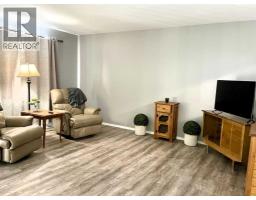 Recreational, Games room - 4516 45 Street, Rycroft, AB T0H3A0 Photo 8