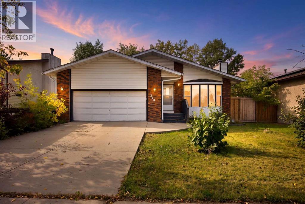 258 Kennedy Crescent, Fort McMurray