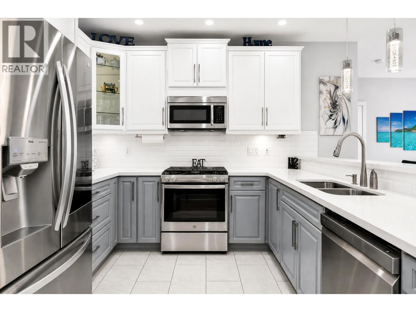 208 12565 190A STREET, Pitt Meadows