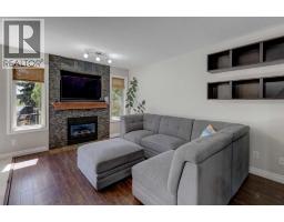 15 Parklane Drive, Strathmore, AB T1P1C2 Photo 11
