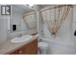15 Parklane Drive, Strathmore, AB T1P1C2 Photo 22