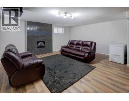 15 Parklane Drive, Strathmore, AB T1P1C2 Photo 23