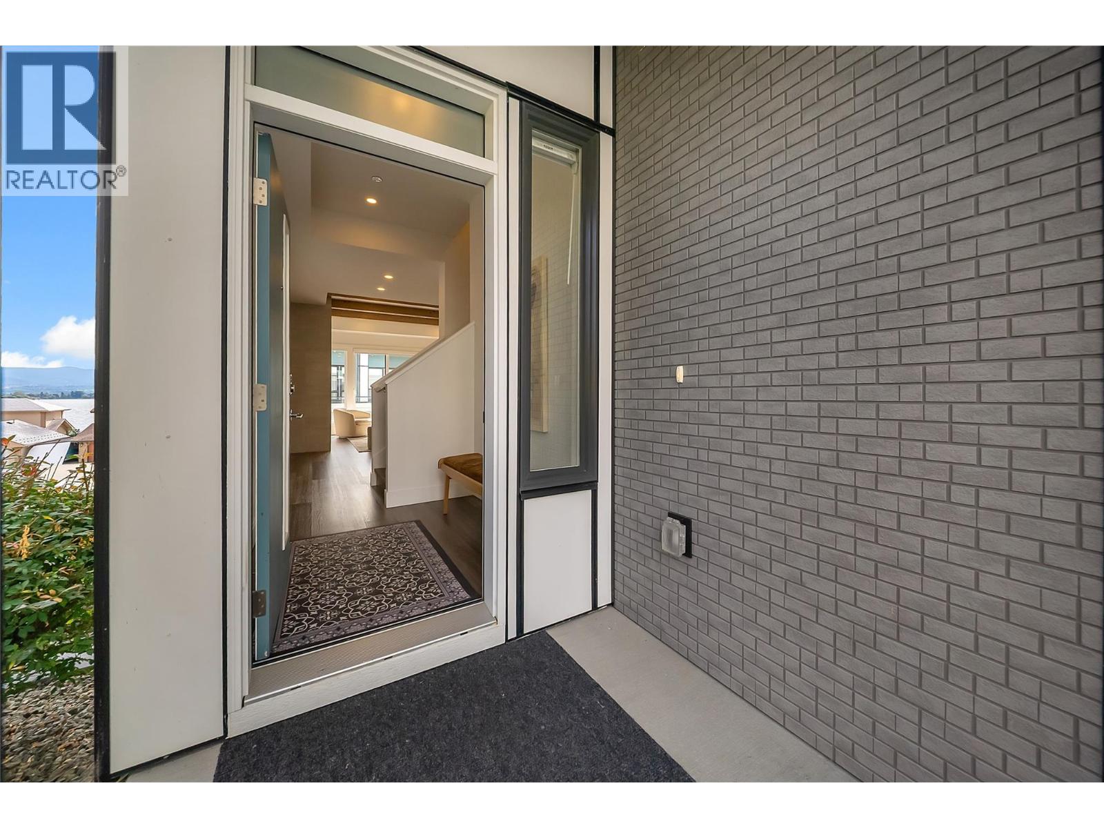 154 2100 Campbell Place, West Kelowna