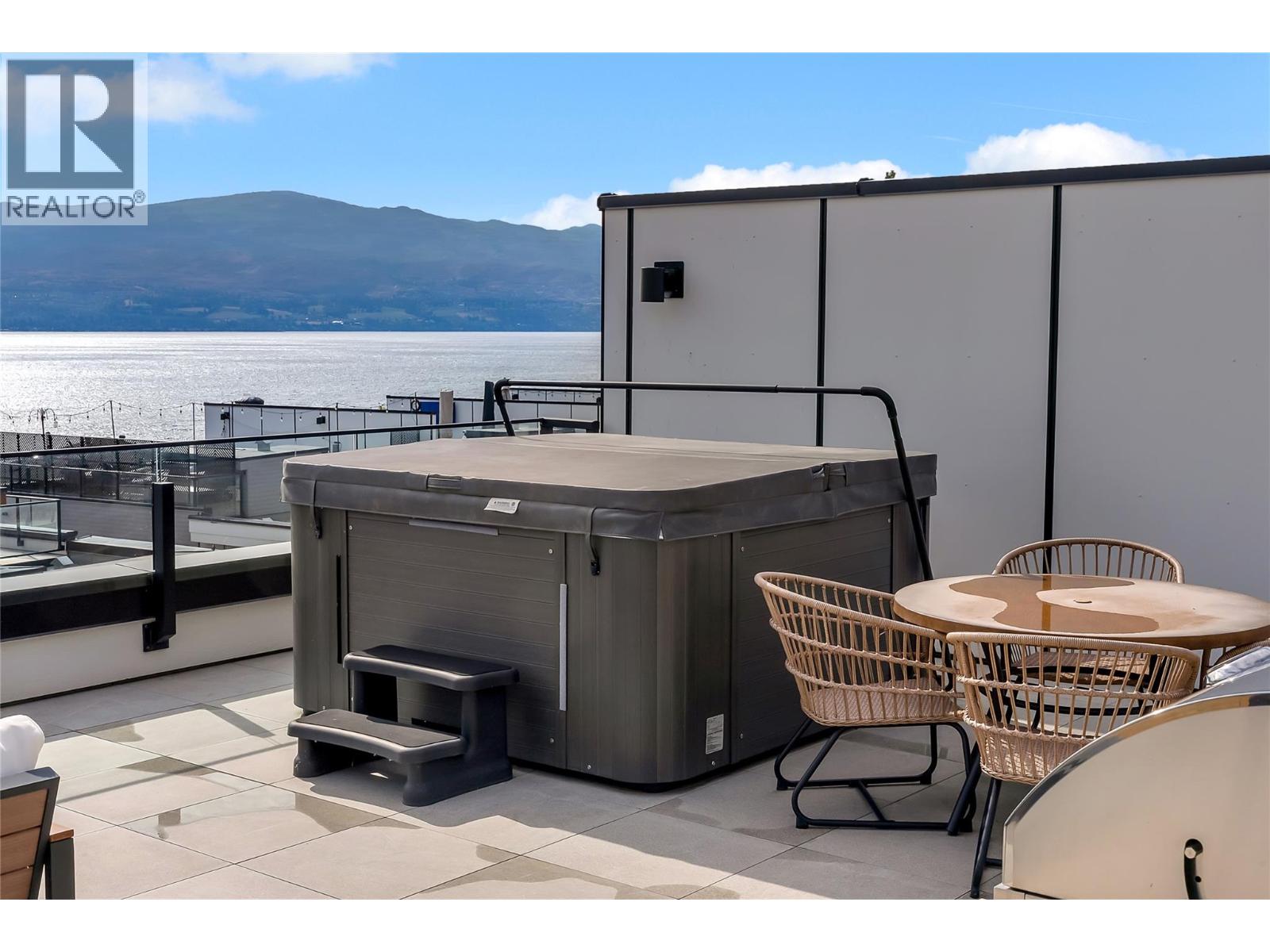 154 2100 Campbell Place, West Kelowna
