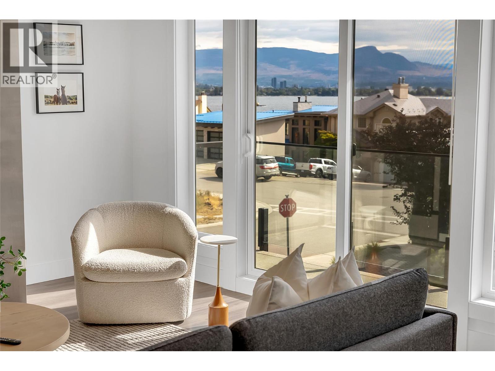 154 2100 Campbell Place, West Kelowna