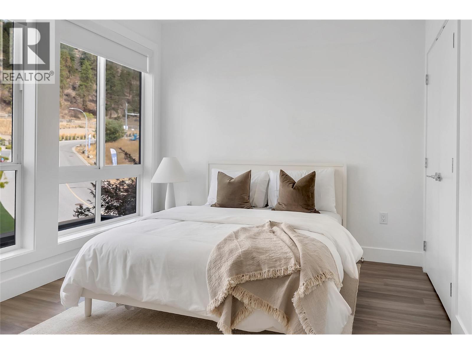 154 2100 Campbell Place, West Kelowna