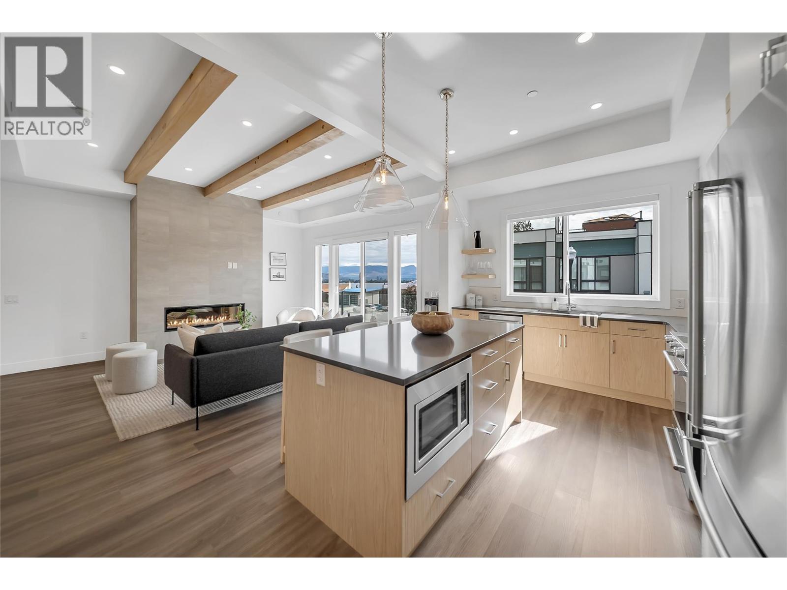154 2100 Campbell Place, West Kelowna