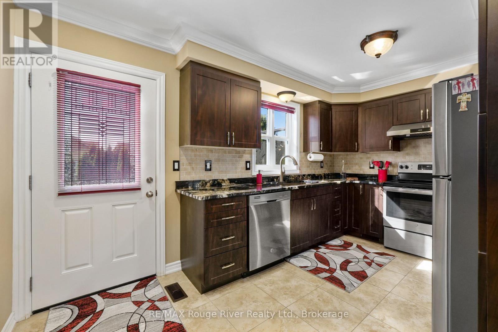 378 LONSBERRY DRIVE, Cobourg — photo 11