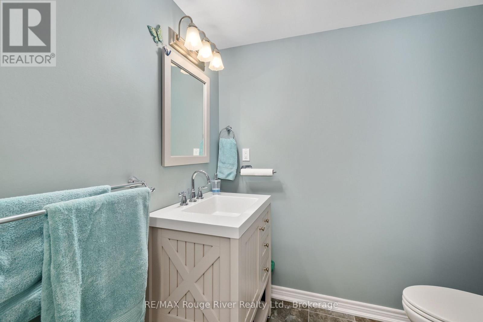 378 LONSBERRY DRIVE - 23