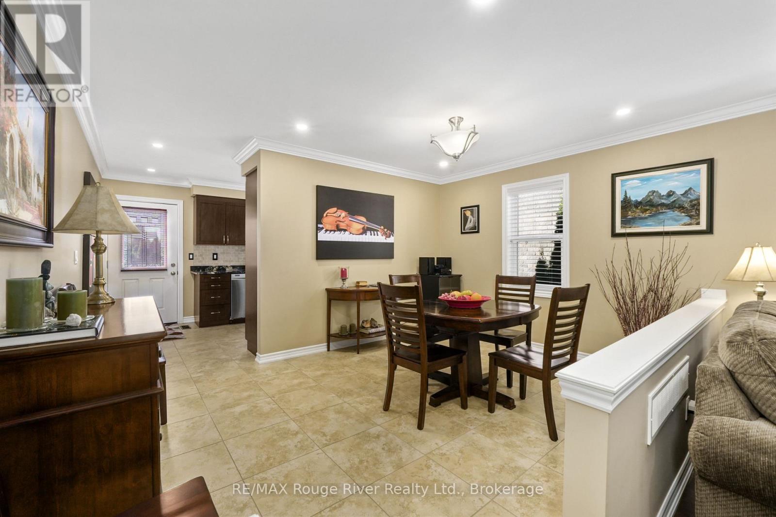 378 LONSBERRY DRIVE - 5