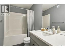 311 Dagnone Crescent, Saskatoon, SK S7V0P7 Photo 33