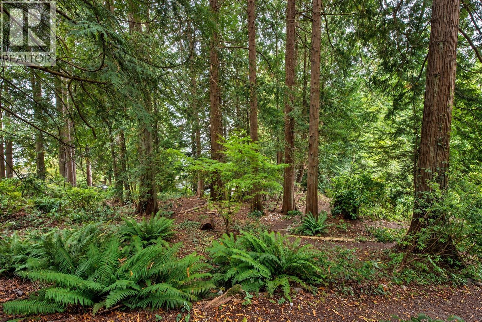 1305 GOWER POINT ROAD, Gibsons