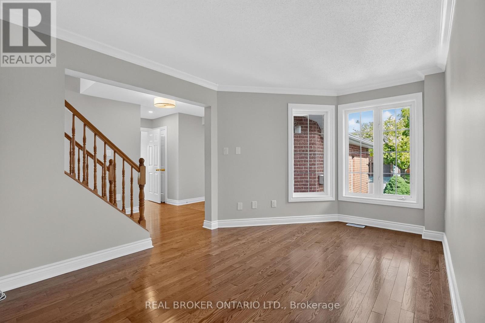 56 BANNOCK CRESCENT, Ottawa — photo 5