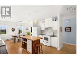 Porch - 532 Gulf Shore Road, Pugwash, NS B0K1L0 Photo 13