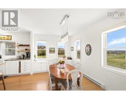 4pc Bathroom - 532 Gulf Shore Road, Pugwash, NS B0K1L0 Photo 7