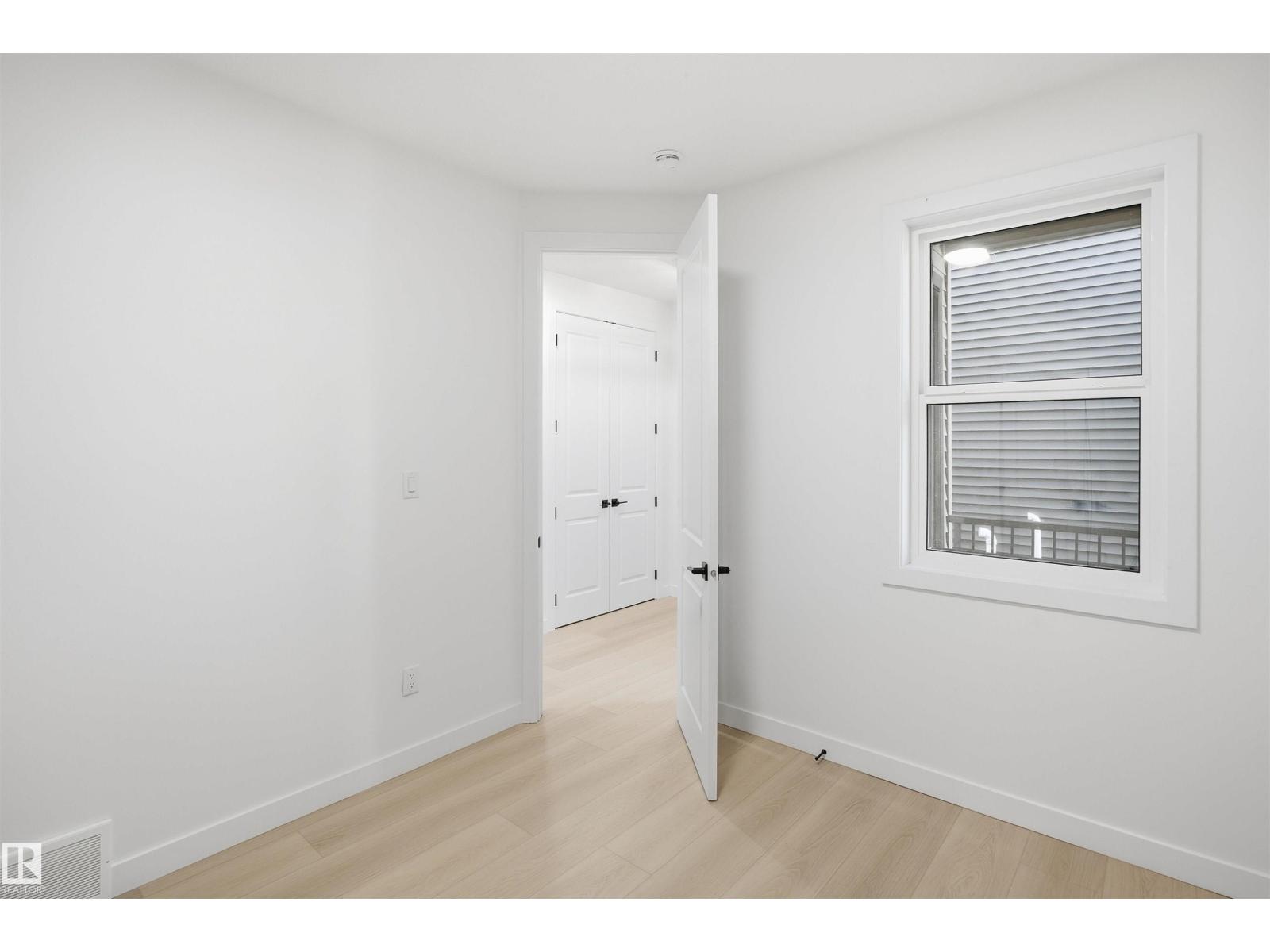13140 187 Avenue NW, Goodridge Corners — photo 10 of 30: Property photo