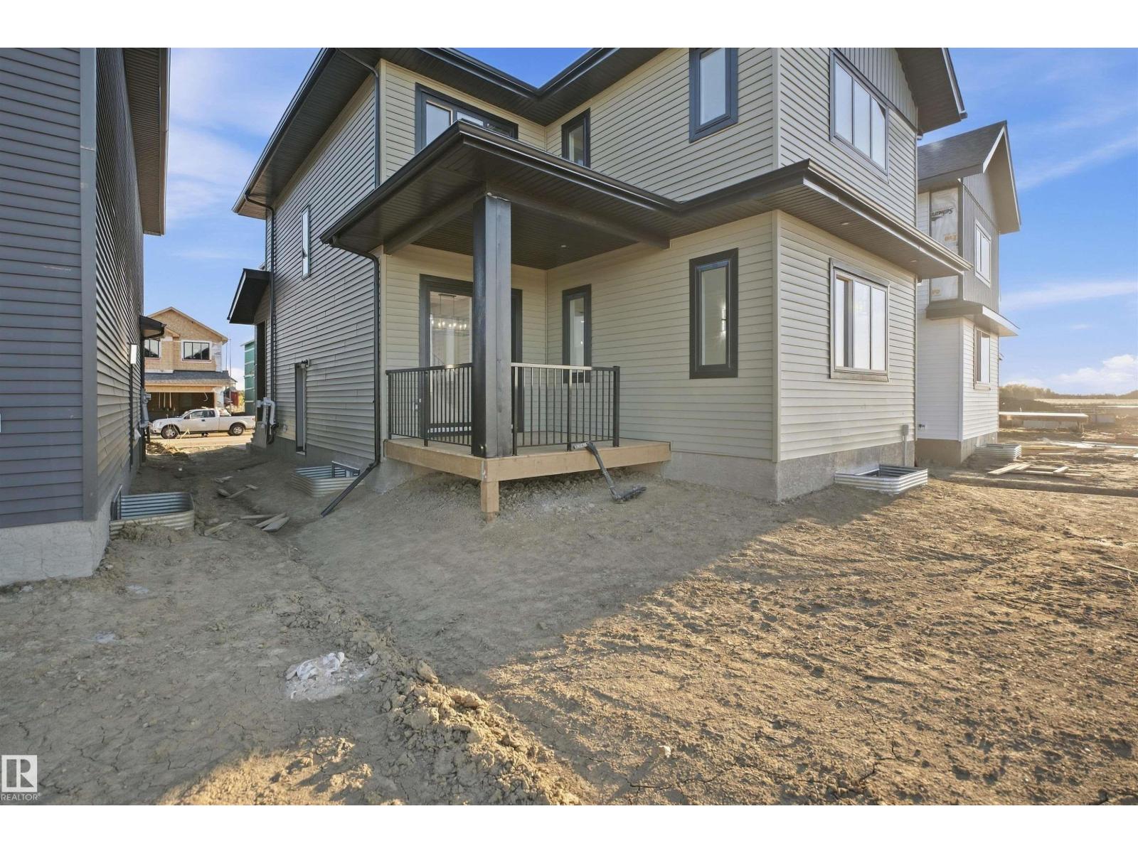 13140 187 Avenue NW, Goodridge Corners — photo 6 of 30: Property photo