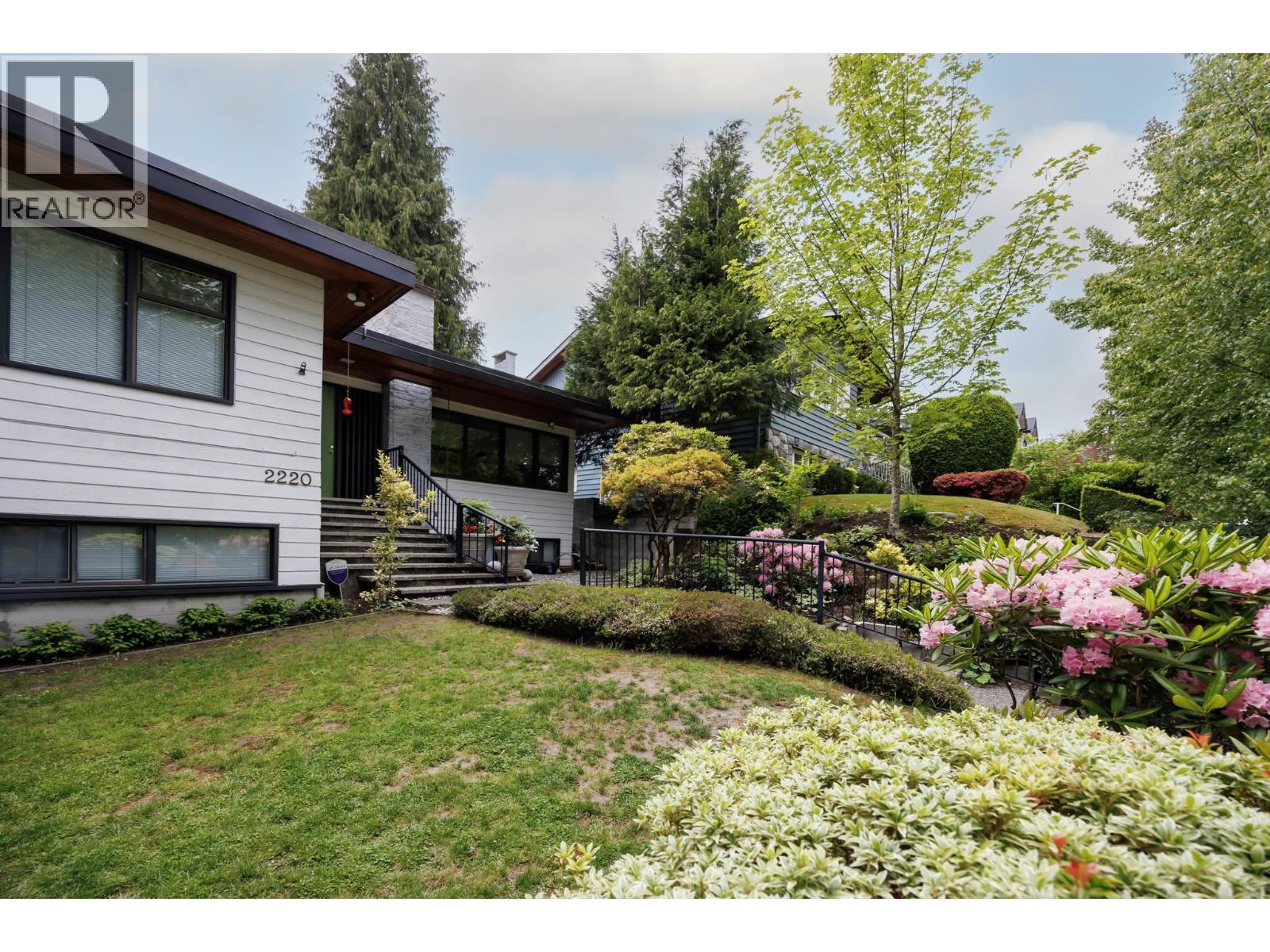 2220 W 32ND AVENUE, Vancouver