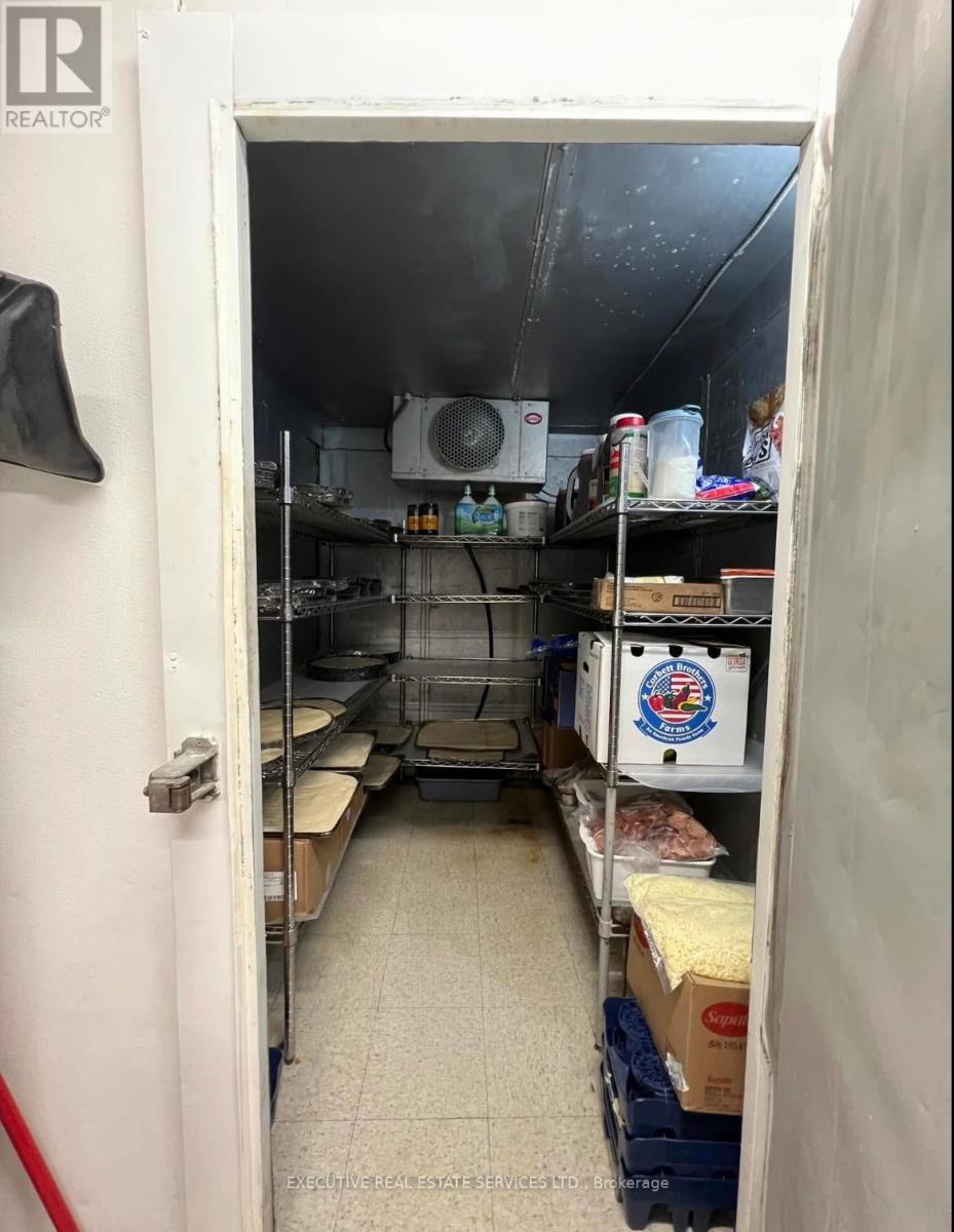 9 - 181 ST ANDREW STREET E, Centre Wellington (Fergus) — photo 8
