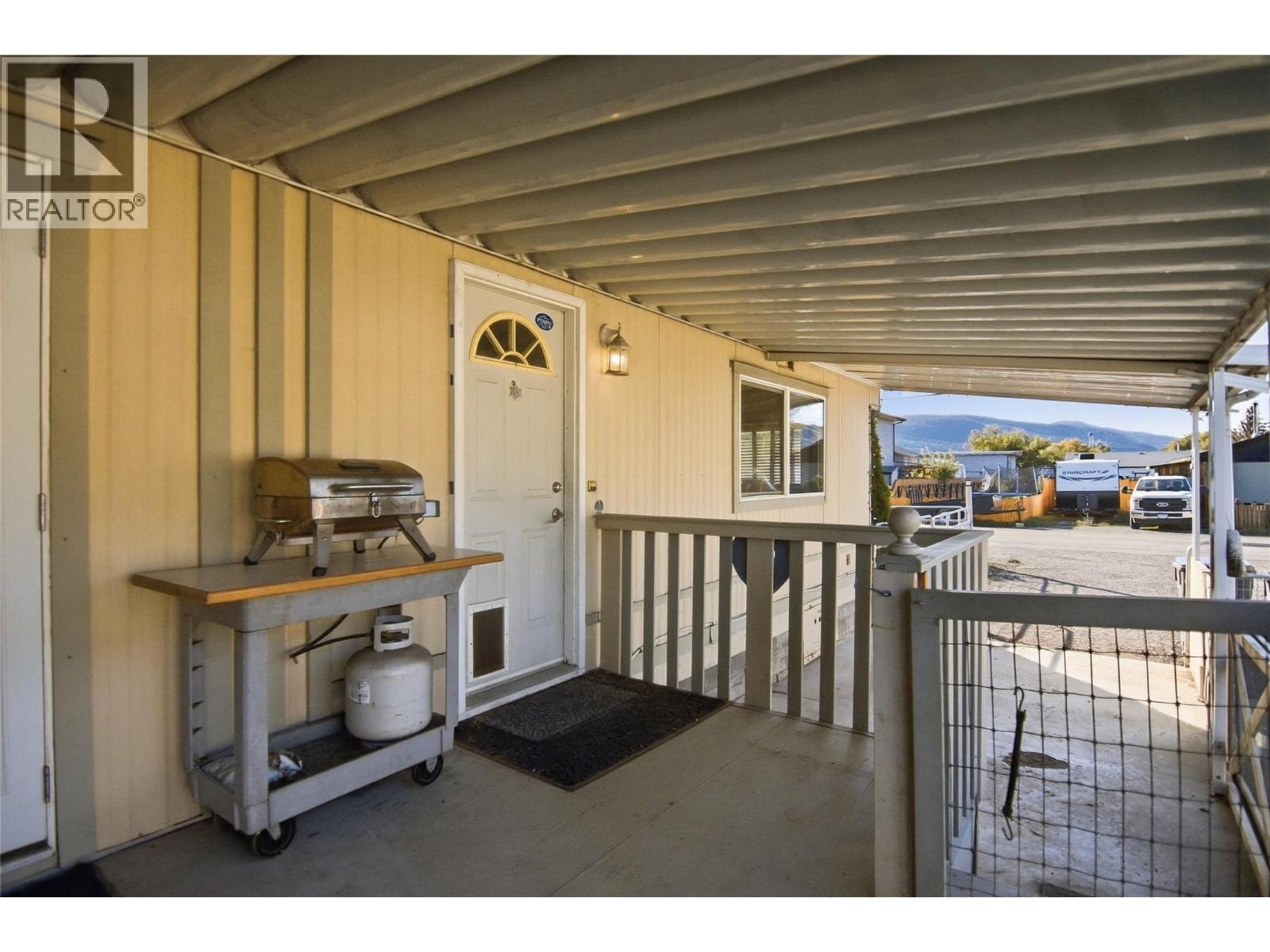 1352 Douglas Street - Image 3