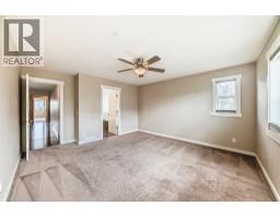 210 Stonemere Green, Chestermere, AB T1X0S2 Photo 16