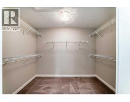 210 Stonemere Green, Chestermere, AB T1X0S2 Photo 18