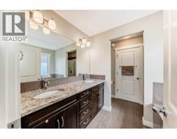 210 Stonemere Green, Chestermere, AB T1X0S2 Photo 17
