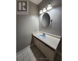 204 - 1265 Bentley Drive, London East, ON N5V4M4 Photo 11