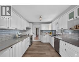 2550 Raven Court, Coquitlam, BC V3E2J2 Photo 8
