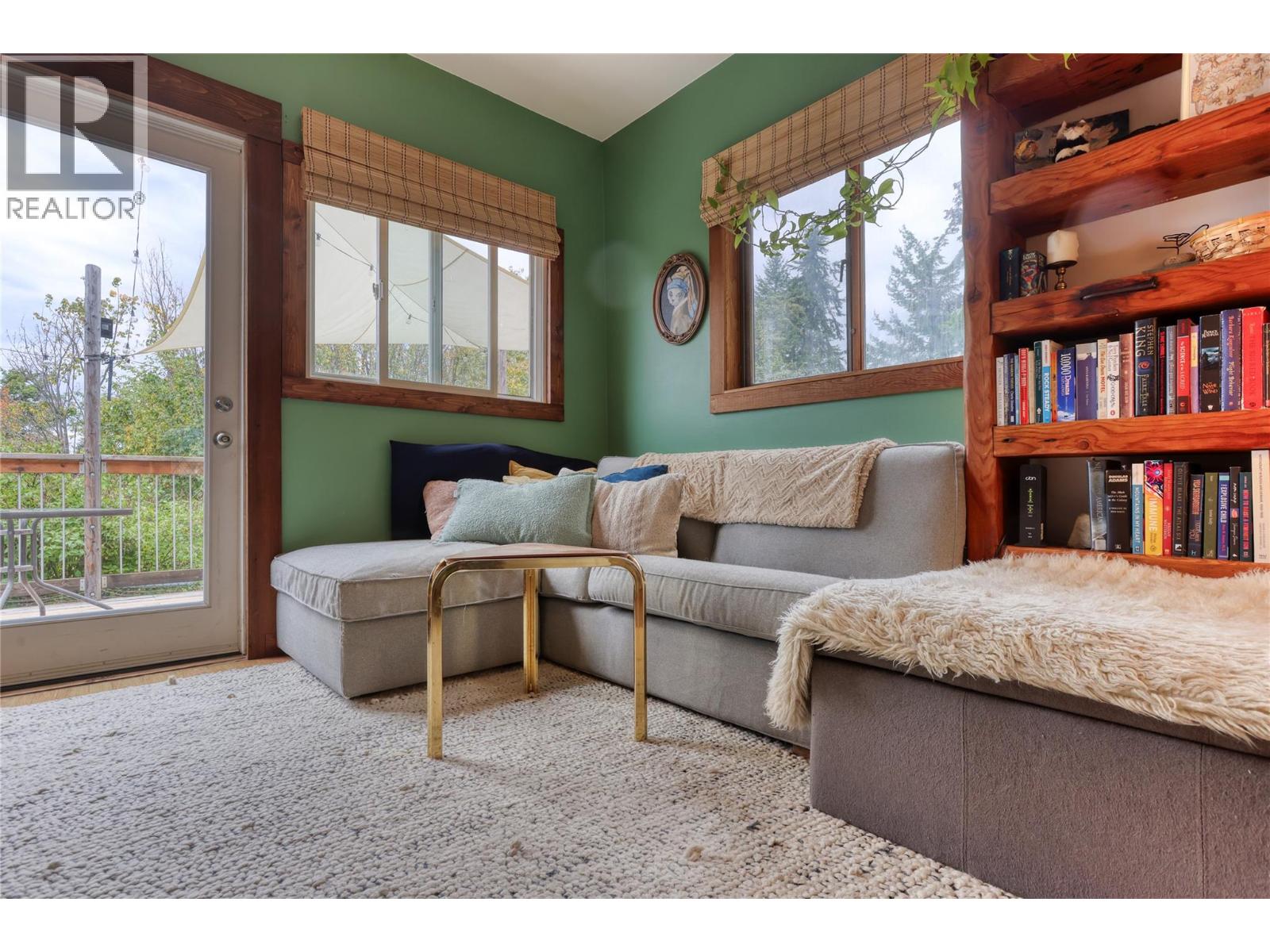 1677 SECOND Avenue - Image 11