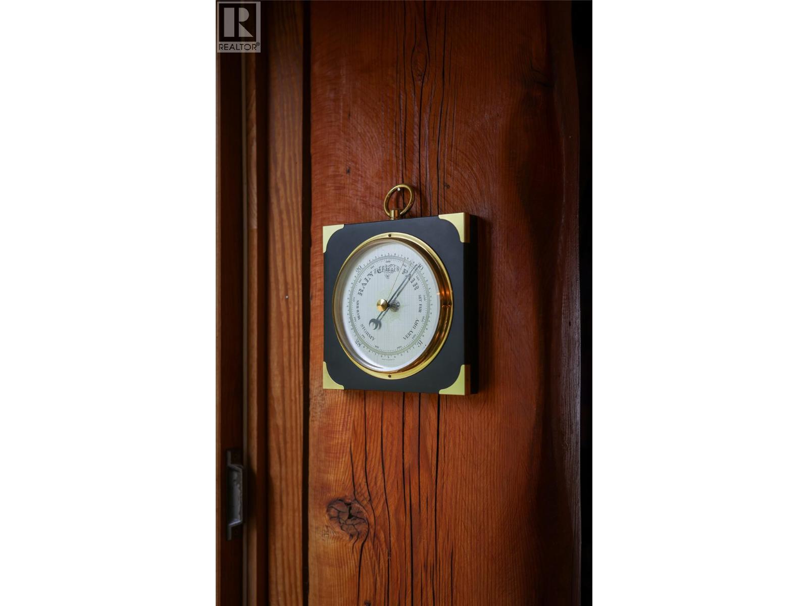 1677 SECOND Avenue - 24