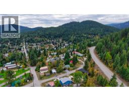 1677 Second Avenue, Rossland, BC V0G1Y0 Photo 39