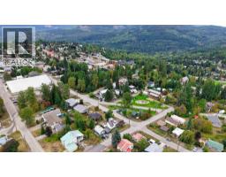 1677 Second Avenue, Rossland, BC V0G1Y0 Photo 38