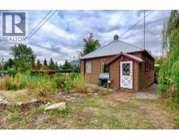 1677 Second Avenue, Rossland, BC V0G1Y0 Photo 31
