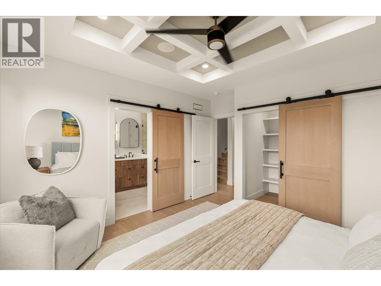 1 2435 Taylor Crescent, Kelowna