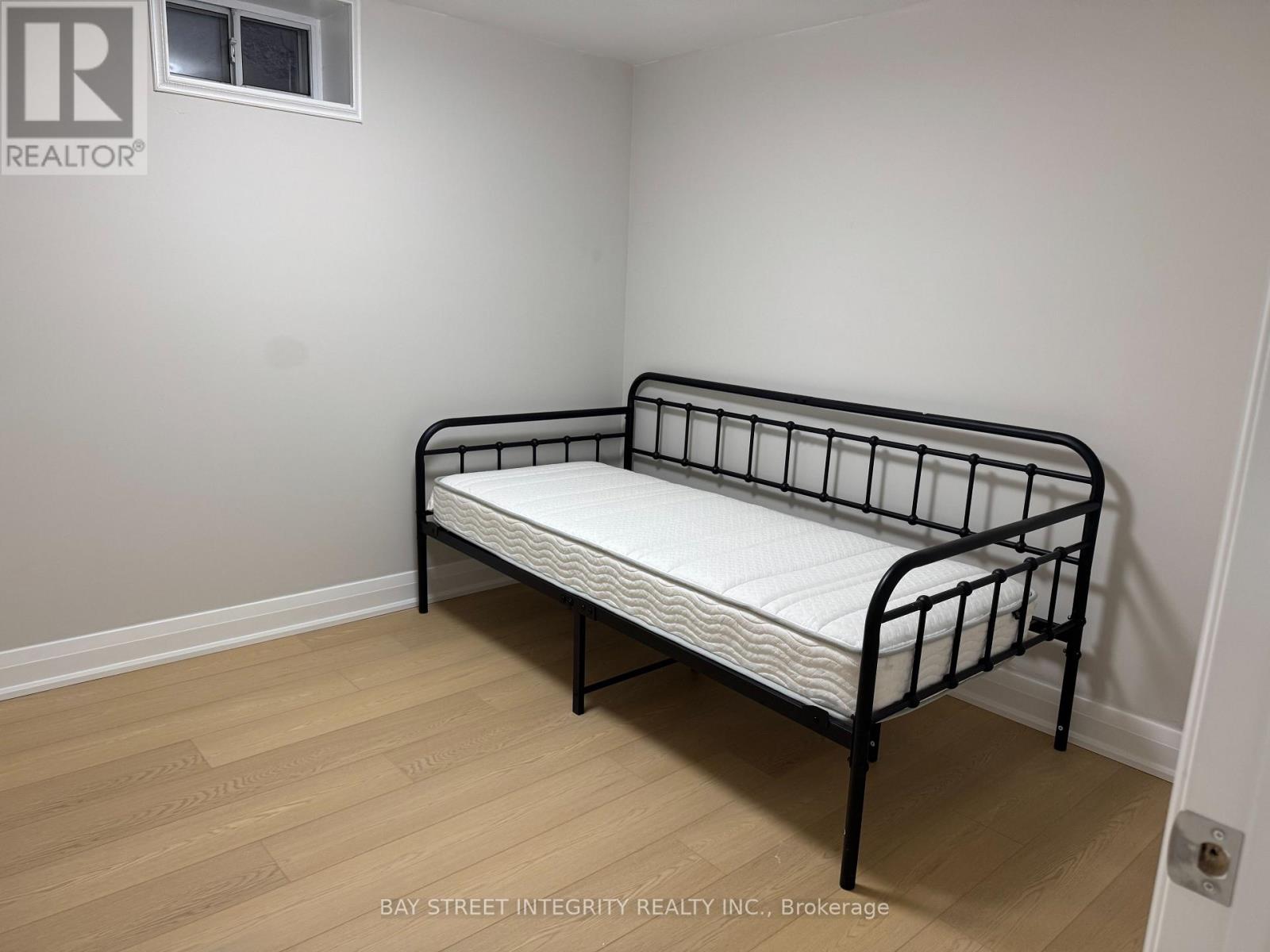 244 KING EDWARD AVENUE, Toronto (Woodbine-Lumsden) — photo 8