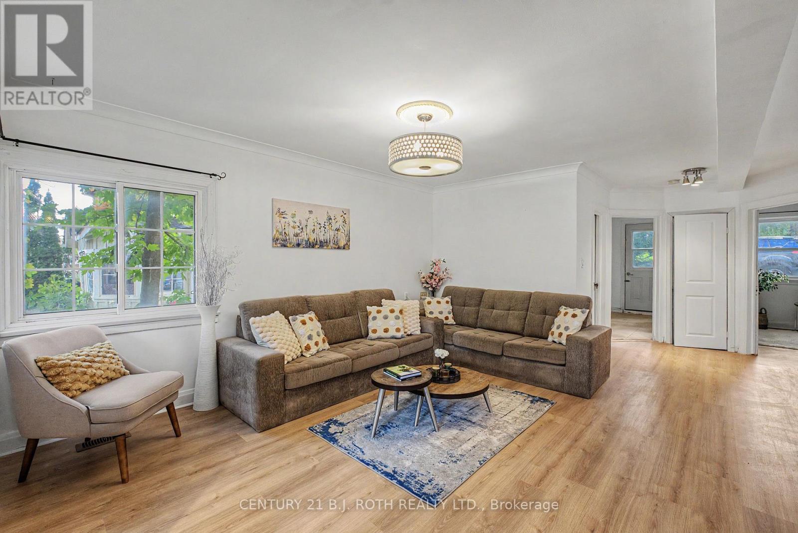 167 LACLIE STREET, Orillia — photo 4