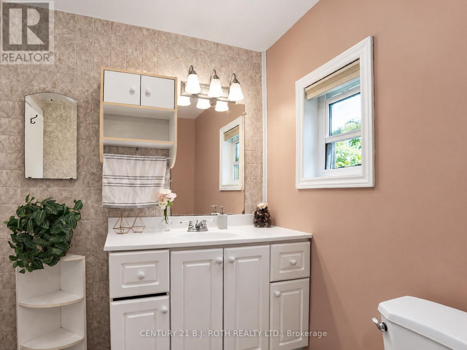 167 LACLIE STREET, Orillia — photo 7