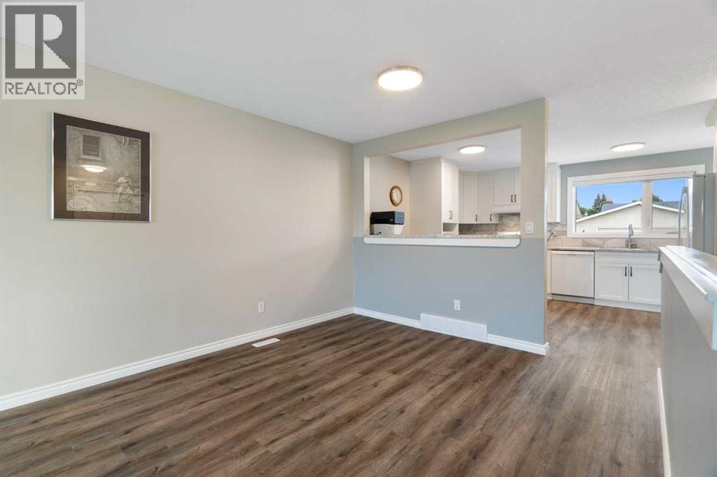 5259 Rundleview Road NE - 14