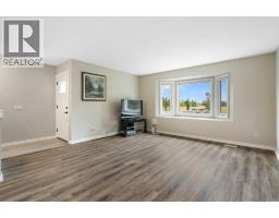 Bedroom - 5259 Rundleview Road Ne, Calgary, AB T1Y1J6 Photo 10