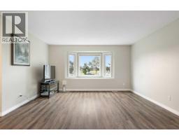 3pc Bathroom - 5259 Rundleview Road Ne, Calgary, AB T1Y1J6 Photo 9