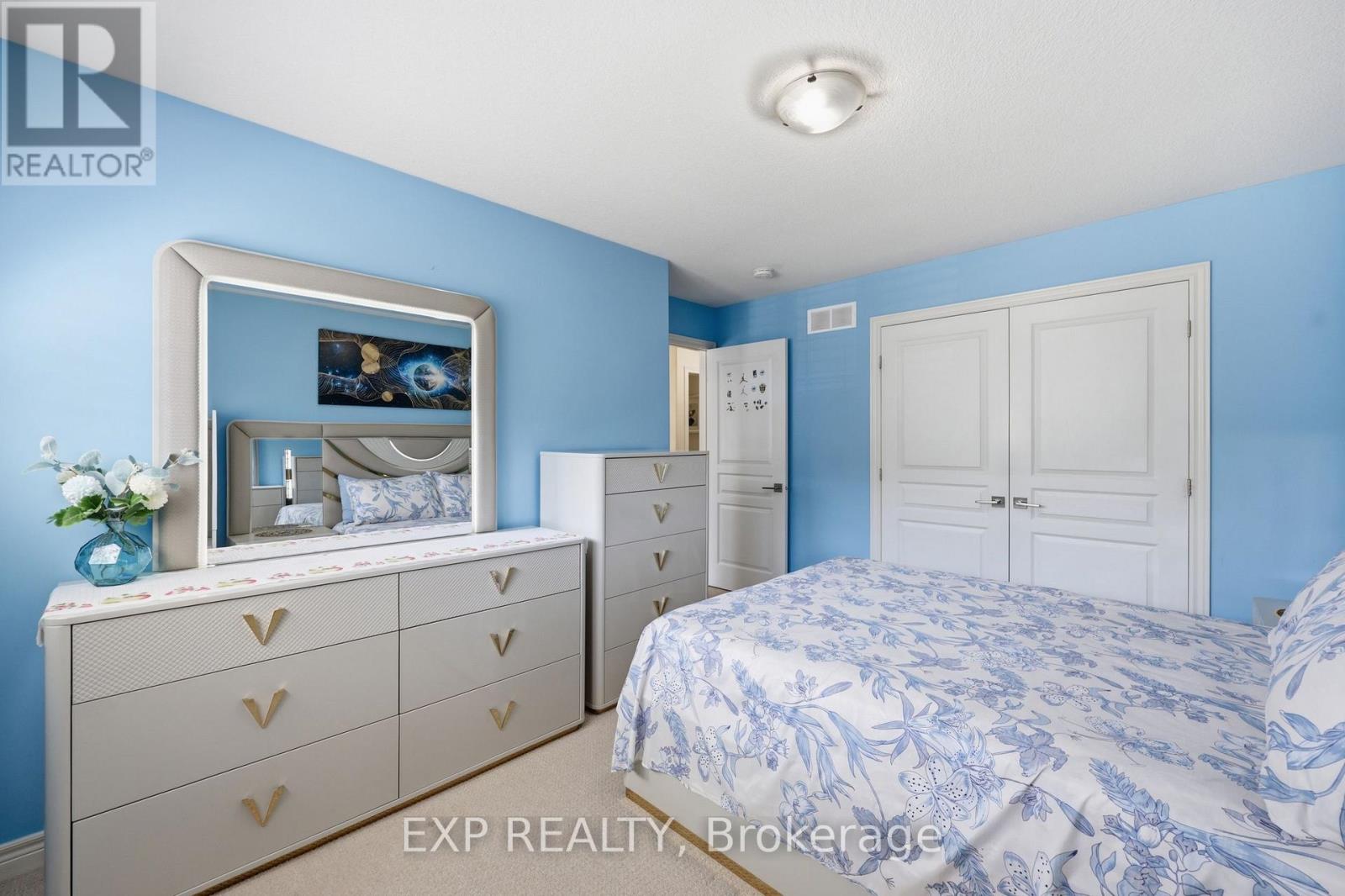 665 GREENHILL AVENUE N - 25