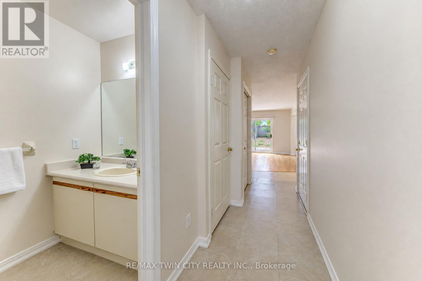 4 - 360 CORNRIDGE PLACE, Waterloo — photo 5